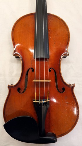 Beautiful old violin - beautiful,