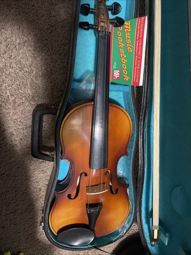 Acoustic violin with case - 4/4,