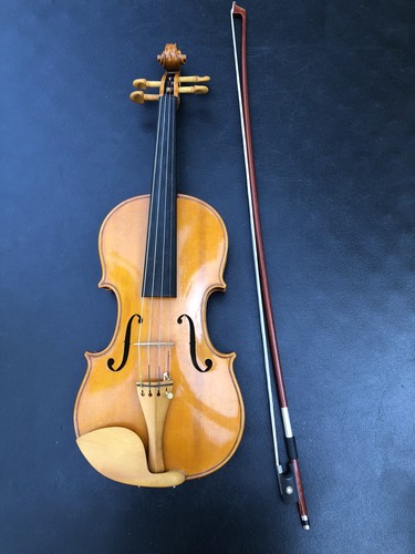 Used violin with case bow - 4/4,